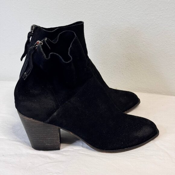 Chinese Laundry Black Suede Back Zip Ankle Boots Women’s Size 8.5 - Picture 2 of 9